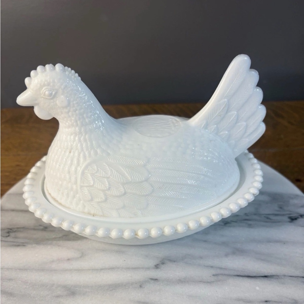 Vintage Indiana White Milk Glass Hen on Nest Covered Dish